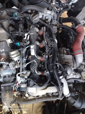 Motor Isuzu
