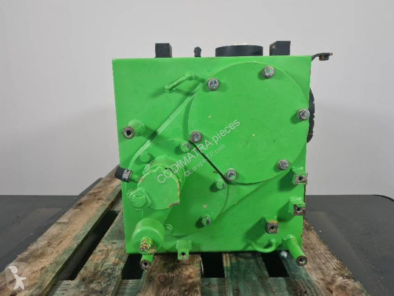 قطع غيار الأشغال العمومية Komatsu -11
