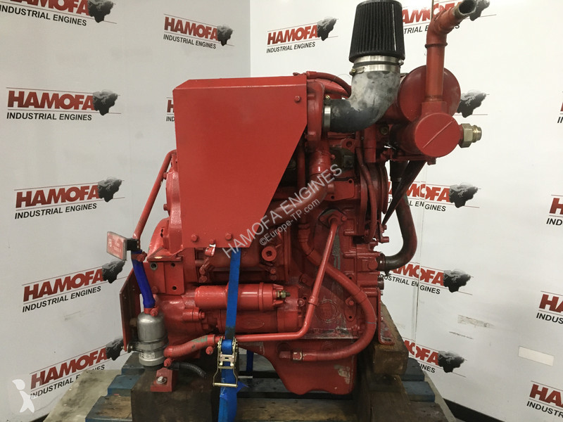 قطع غيار الأشغال العمومية Detroit Diesel 03D53...