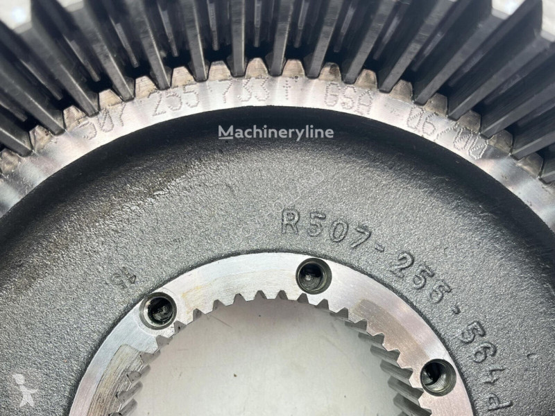 Piese de schimb utilaje lucrări publice Liebherr