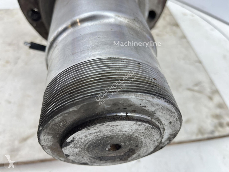 Запчастини для спецтехніки  Steering knuckle 12...