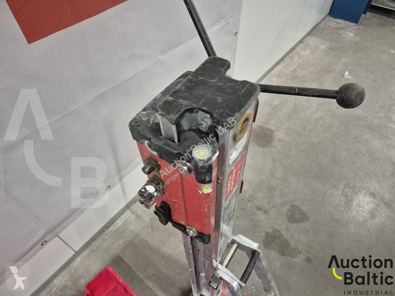 Резервни части за строителна техника Hilti...
