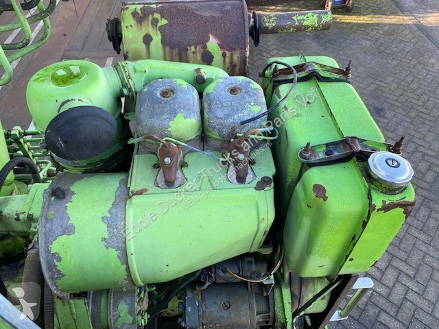 Uitrusting voor vrachtwagens  11000-R ROLLER KRAAN