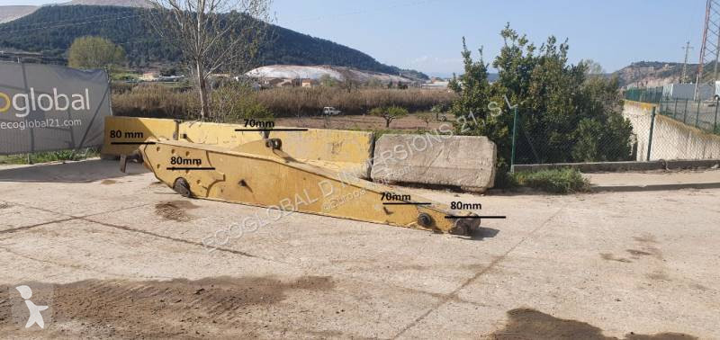 Pezzi di ricambio macchine movimento terra...