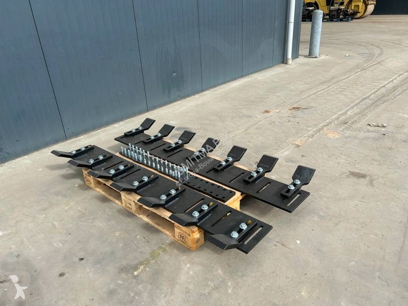 قطع غيار الأشغال العمومية Dynapac CA5500