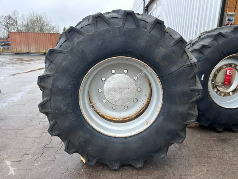 Náhradní díly stavba Mitas 445 / 65 R 22.5...
