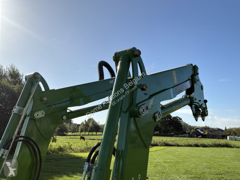 Peças máquinas de construção civil Fendt 4X75