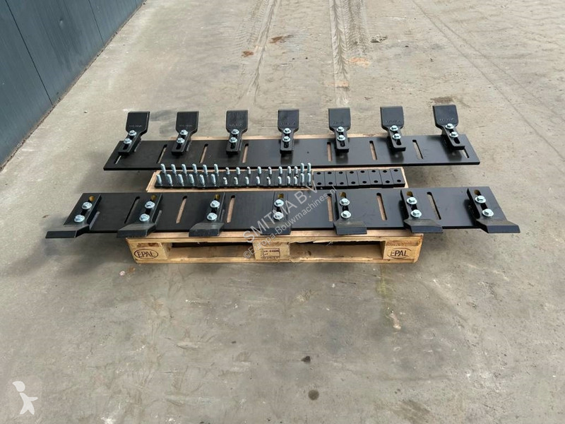 قطع غيار الأشغال العمومية Dynapac CA5500