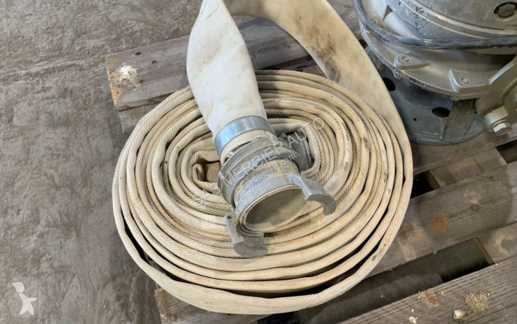 آلة لمواقع البناء  pompe immergee pour eau boueuse