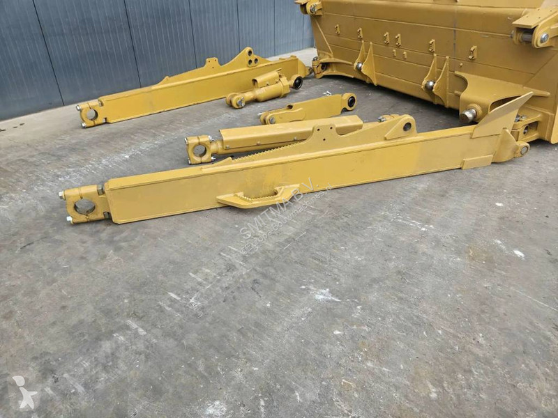 Buldozer  D8T