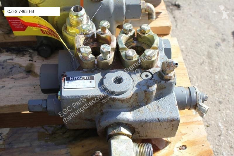 قطع غيار الأشغال العمومية Hitachi Distributeur...