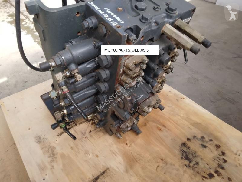 Recambios maquinaria OP Komatsu Distributeur...