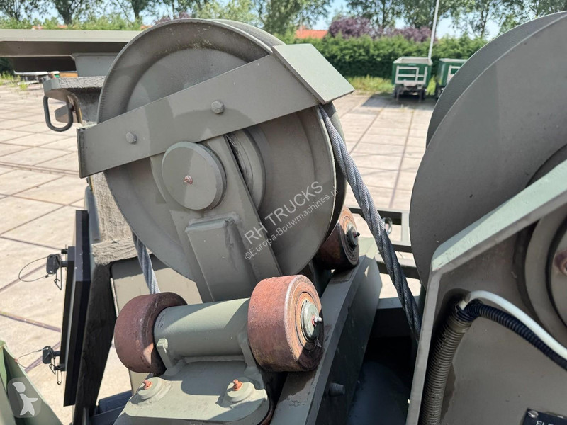 Кран  BV 730 BergingsKraan 28 Ton/Meter / t.b.v...