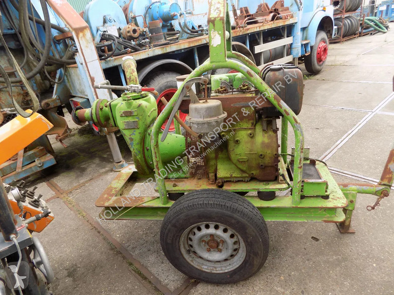 Losse onderdelen bouwmachines  1 cillinder hatz...