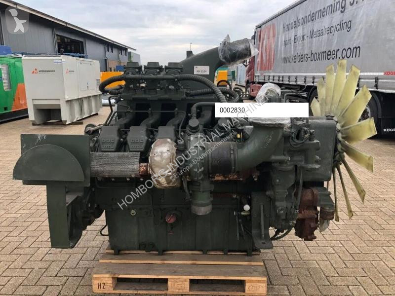 قطع غيار الأشغال العمومية MTU Moteur  12V 2000...