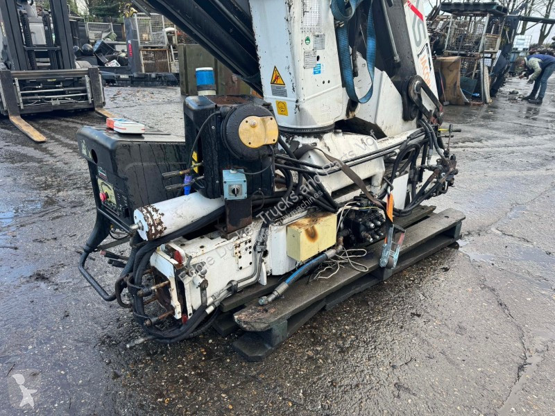 Pezzi di ricambio macchine movimento terra Hiab...