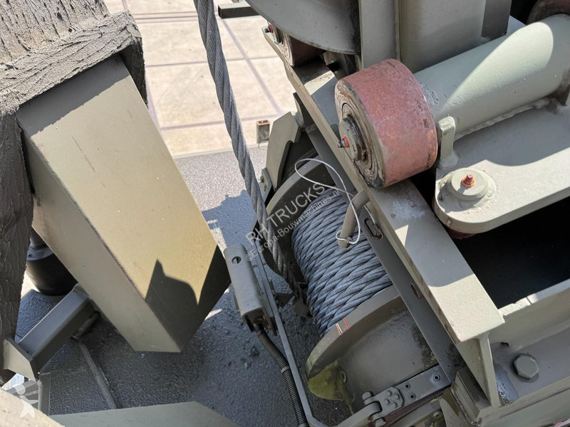 Кран  BV 730 BergingsKraan 28 Ton/Meter / t.b.v...