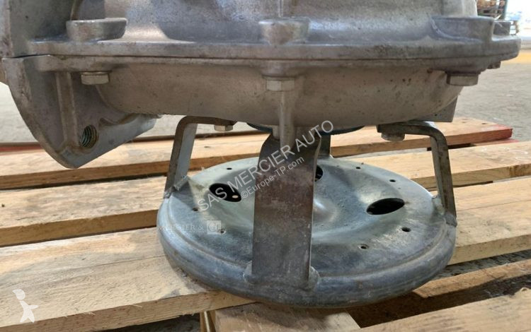 آلة لمواقع البناء  pompe immergee pour eau boueuse