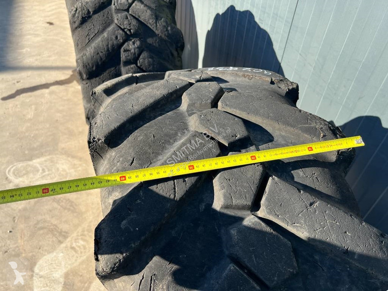 Náhradní díly stavba Michelin 445/70R19.5 incl....