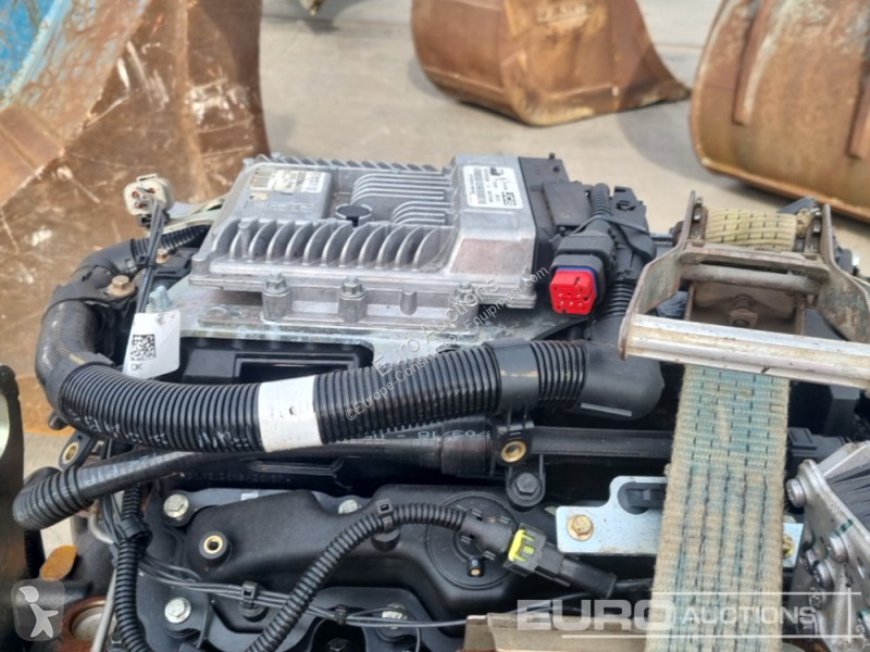 قطع غيار الأشغال العمومية JCB