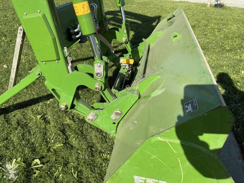 Peças máquinas de construção civil Fendt 4X75