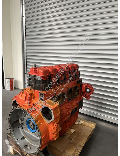 Peças máquinas de construção civil Scania 2742