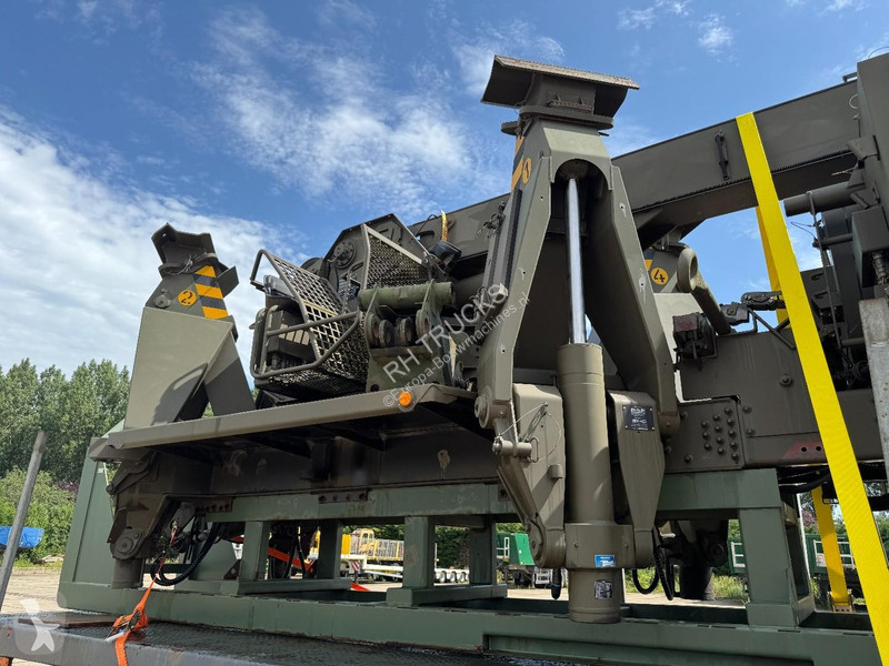 Кран  BV 730 BergingsKraan 28 Ton/Meter / t.b.v...