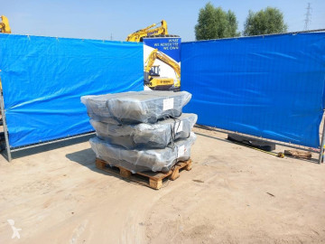 Резервни части за строителна техника Komatsu PC 210 VANDAL PROTECTION