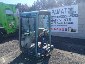 Structure cabine Yanmar