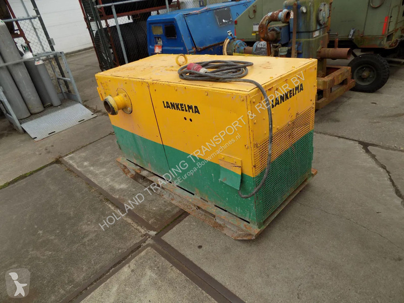 Losse onderdelen bouwmachines  waterpomp selwood