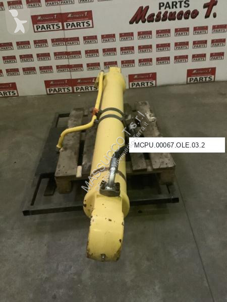 Recambios maquinaria OP New Holland Vérin...