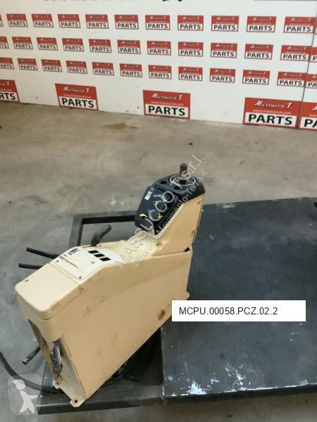 Pezzi di ricambio macchine movimento terra...