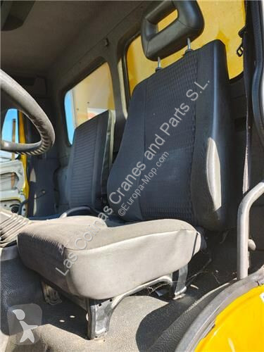 قطع غيار الأشغال العمومية Nissan Siège pour...
