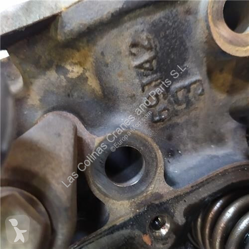 قطع غيار الآليات الثقيلة Nissan Culasse 69T42...