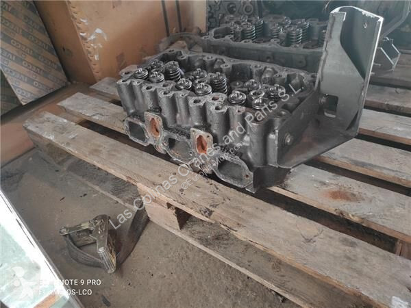 قطع غيار الآليات الثقيلة Renault Culasse...