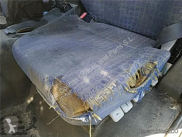 Pièces engins tp MAN Siège pour camion  L 2000