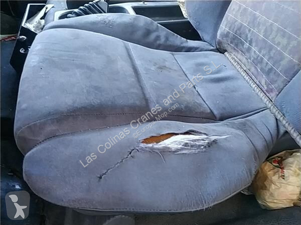 قطع غيار الأشغال العمومية Nissan Siège pour...