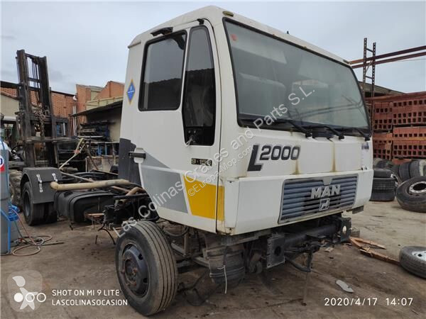 Pièces engins tp MAN Siège pour camion  L2000...