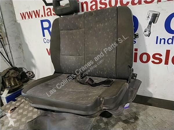 قطع غيار الأشغال العمومية Nissan Siège pour...