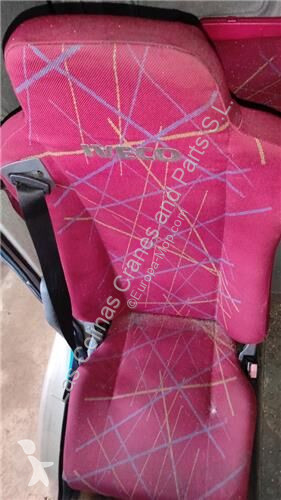 Pièces engins tp Iveco Siège 504064881 pour...