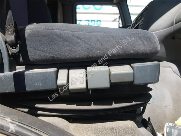 قطع غيار الأشغال العمومية Renault Siège...