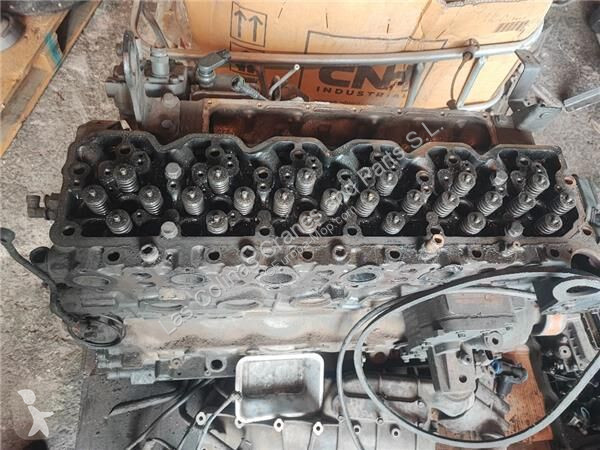 قطع غيار الآليات الثقيلة Iveco Culasse 2831379...