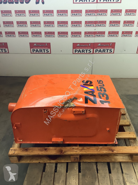 قطع غيار الأشغال العمومية  ZX135US