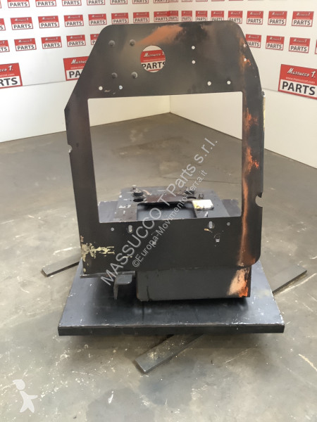 قطع غيار الأشغال العمومية  JLG LIFT 450 AJ