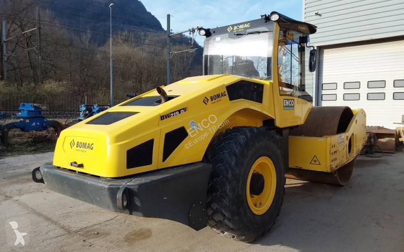 Compacteur Bomag BW219D5