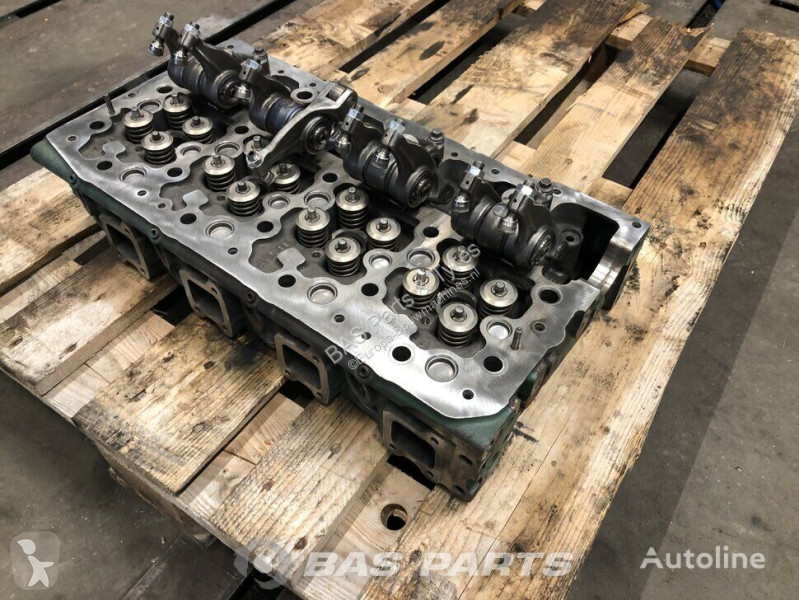 قطع غيار الآليات الثقيلة Volvo Cylinderhead D5K...
