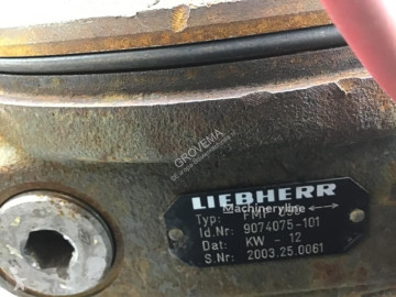 Pohon převodu Liebherr