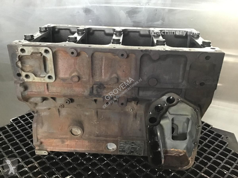 Запчасти для спецтехники Liebherr Crankcase