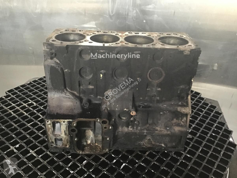 Pièces engins tp Liebherr crankcase