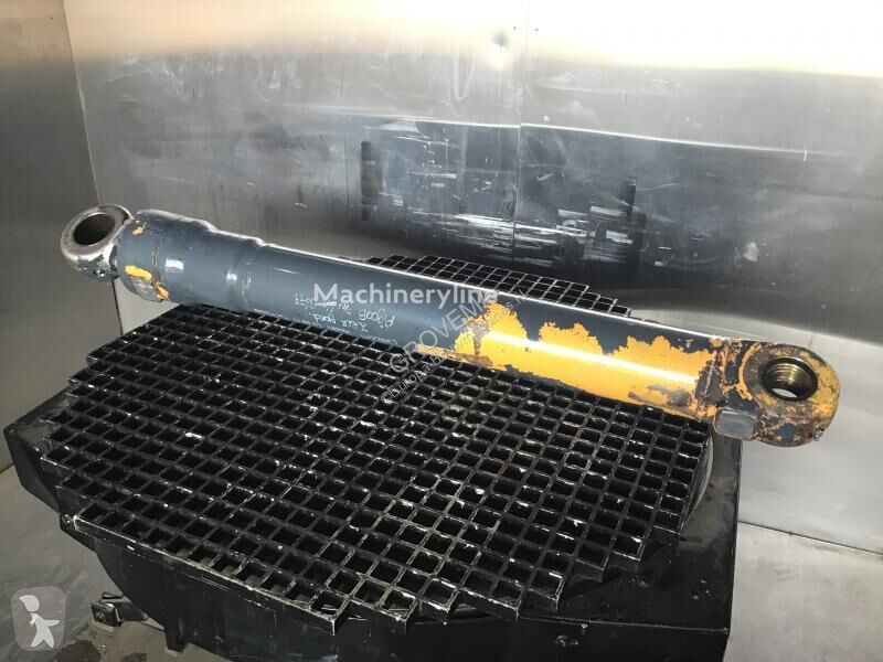 Запчасти для спецтехники Liebherr Cylinder